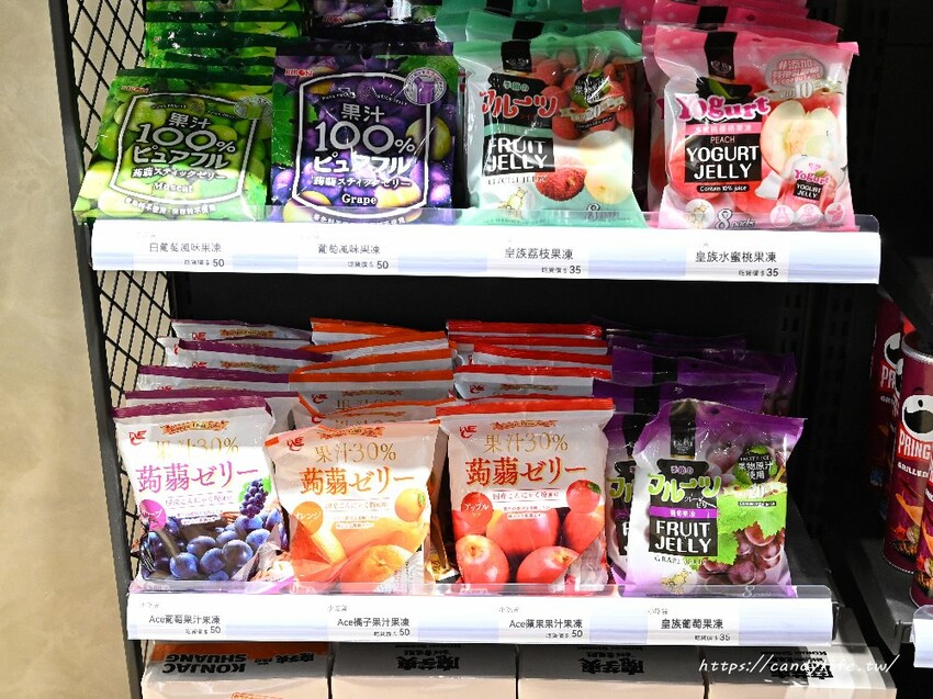 小吃貨進口食品|零食控、吃貨們的天堂,各國超夯零食通通有,要補貨就來小吃貨進口食品~