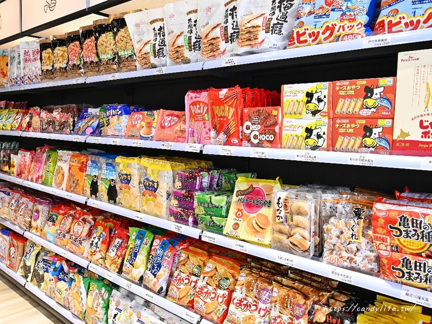 小吃貨進口食品|零食控、吃貨們的天堂,各國超夯零食通通有,要補貨就來小吃貨進口食品~