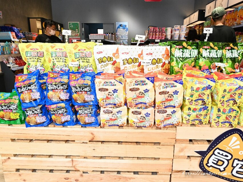 小吃貨進口食品|零食控、吃貨們的天堂,各國超夯零食通通有,要補貨就來小吃貨進口食品~