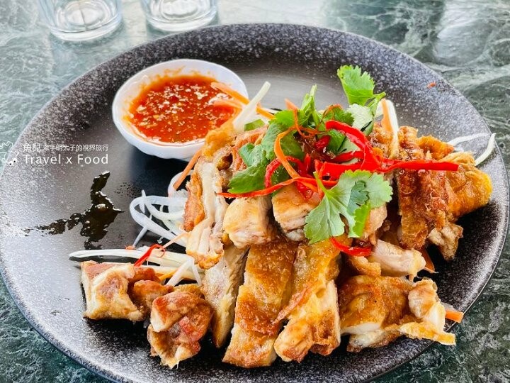 無邊際湛藍海景,峇里島風發呆亭,海明漾泰式料理景觀餐廳 @魚兒 x 牽手明太子的「視」界旅行