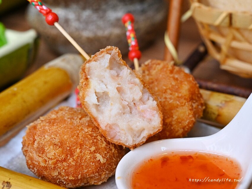 泰滾泰式火鍋｜都市中絕美叢林系泰式火鍋店，口味道地，蝦片無限吃到飽，超狂限時優惠一百元發票就送一百隻蝦！