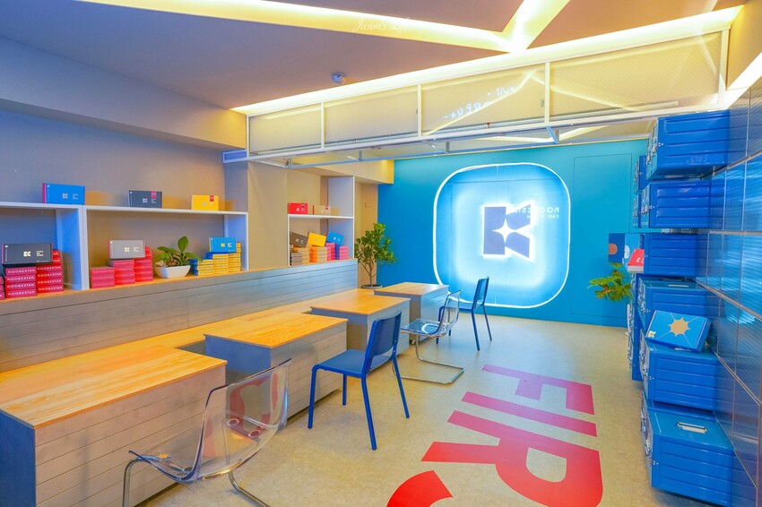 【台中南屯│美食】KOOBESTAR＊咖啡＊酷必捲。新開幕台中咖啡廳推薦，打造航空主題用餐空間，糙米捲心酥與咖