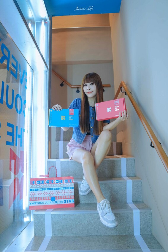 【台中南屯│美食】KOOBESTAR＊咖啡＊酷必捲。新開幕台中咖啡廳推薦，打造航空主題用餐空間，糙米捲心酥與咖