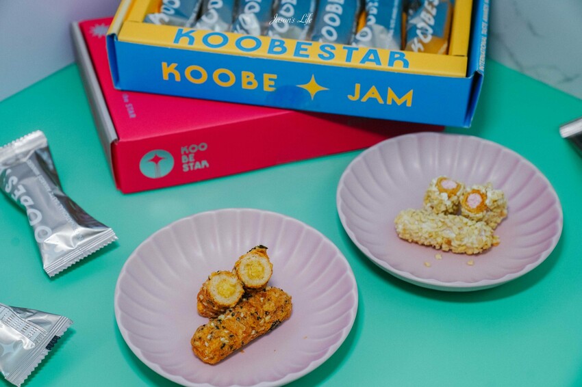 【台中南屯│美食】KOOBESTAR＊咖啡＊酷必捲。新開幕台中咖啡廳推薦，打造航空主題用餐空間，糙米捲心酥與咖