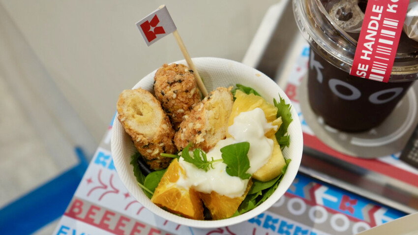 [台中] KOOBESTAR＊咖啡＊酷必捲｜全新開幕IG打卡店｜台中公益路美食！買咖啡送酷必捲