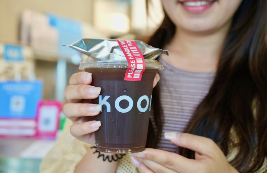 [台中] KOOBESTAR＊咖啡＊酷必捲｜全新開幕IG打卡店｜台中公益路美食！買咖啡送酷必捲