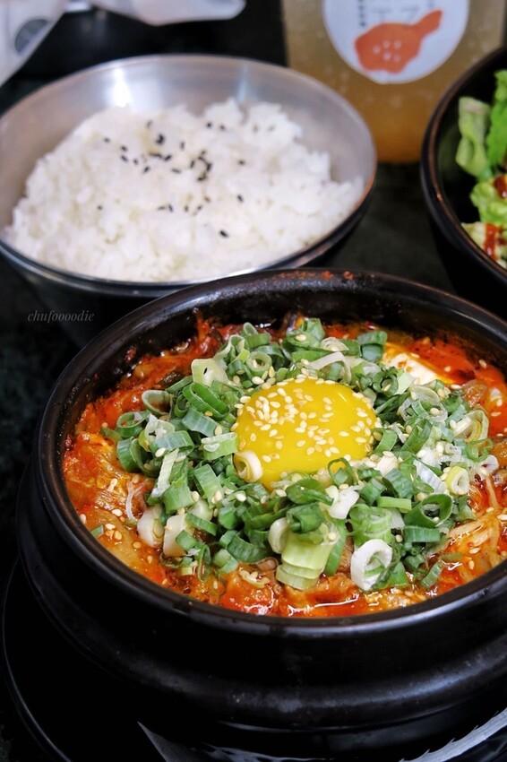 KATZ卡司韓拾炸雞-超刷嘴的辣甜口又脆皮韓式炸雞~台南正興