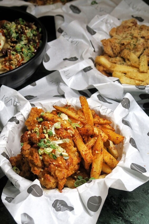 KATZ卡司韓拾炸雞-超刷嘴的辣甜口又脆皮韓式炸雞~台南正興