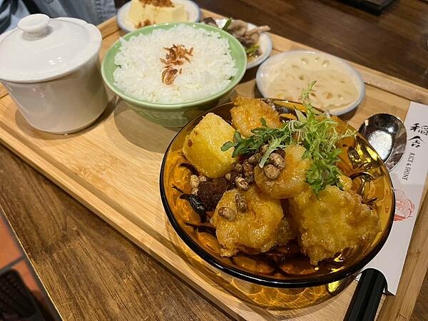 LINE_ALBUM_20241114迪化街半日遊_241115_207