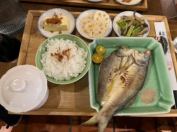 LINE_ALBUM_20241114迪化街半日遊_241115_192