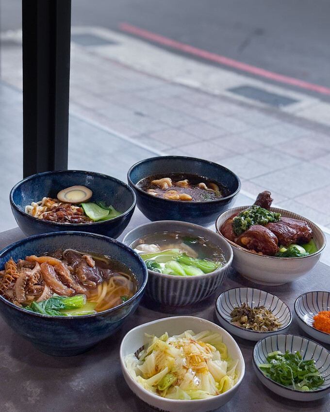 新北市三重區溫暖樸實的手作牛肉料理，牛肉湯餃、牛肉麵必點！覓牛麵鋪 - 安妮 Anny