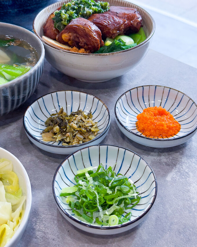 新北市三重區溫暖樸實的手作牛肉料理，牛肉湯餃、牛肉麵必點！覓牛麵鋪 - 安妮 Anny