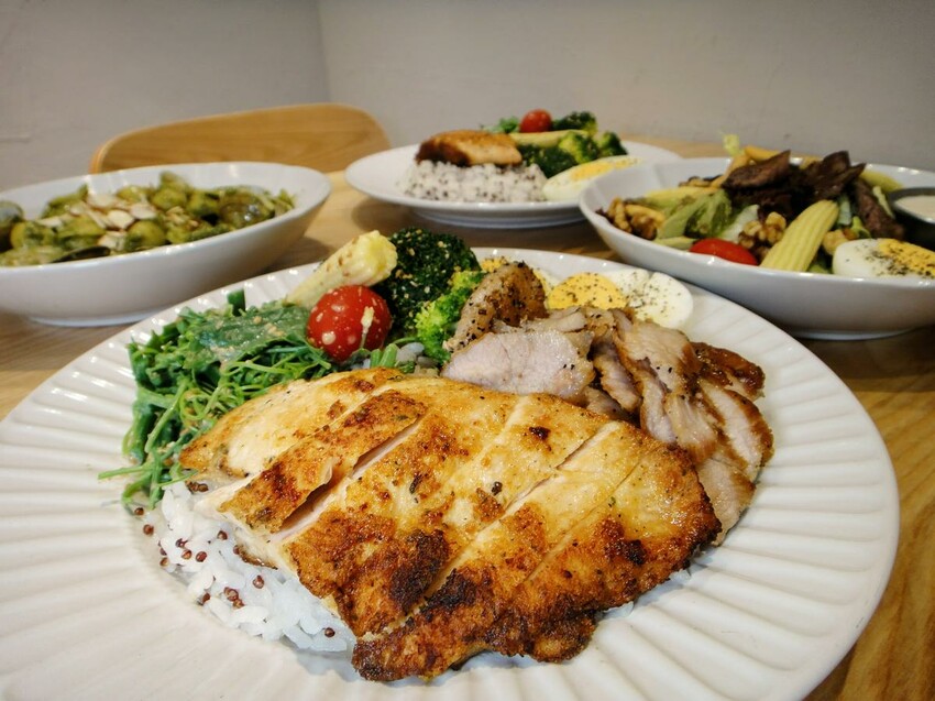 【美食】「食光機奇岩店」中西式簡餐、義大利麵、健康餐盒，北投