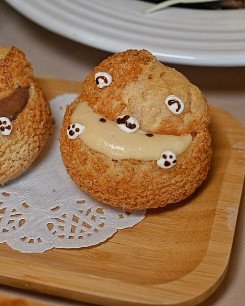 帕菲puffy｜鳳山區美食｜親子、寵物友善餐廳｜鳳凌廣場周邊義式餐廳｜三色萌熊泡芙、義大利麵、燉飯