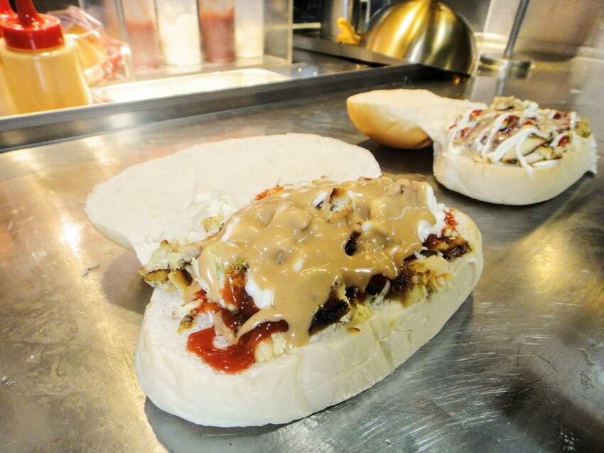 【美食】 「神攻沙威瑪」信義區異國美食推薦，北醫吳興商圈小吃