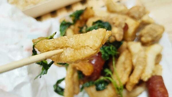 第一家 鹹酥雞｜４０元超便宜鹹酥雞店，每天只開五小時，晚來吃不到