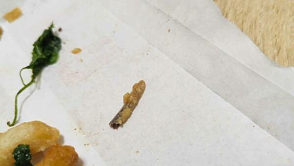 第一家 鹹酥雞｜４０元超便宜鹹酥雞店，每天只開五小時，晚來吃不到