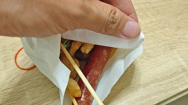 第一家 鹹酥雞｜４０元超便宜鹹酥雞店，每天只開五小時，晚來吃不到