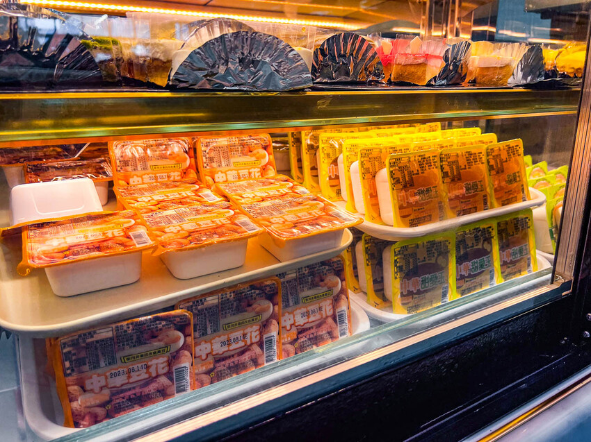 新北市林口區我家牛排林口A9店｜現場人山人海！全台最大我家牛排，值得排嗎？