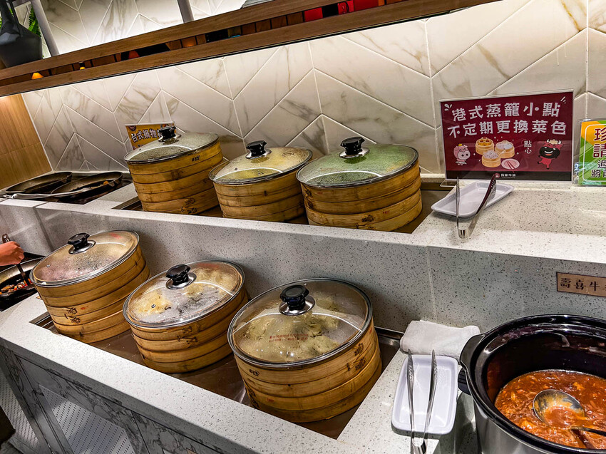 新北市林口區我家牛排林口A9店｜現場人山人海！全台最大我家牛排，值得排嗎？