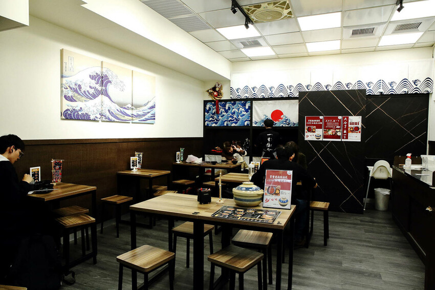 永和美食爆量肉丼，久似丼永貞店，份量超多滿到看不到白飯，大胃