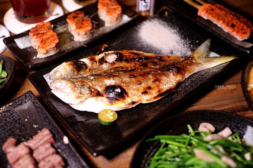 開到凌晨兩點的深夜食堂！身居巷弄卻人氣爆棚 沒預約吃不到｜串岐日式居酒屋【板橋江子翠串燒居酒屋】