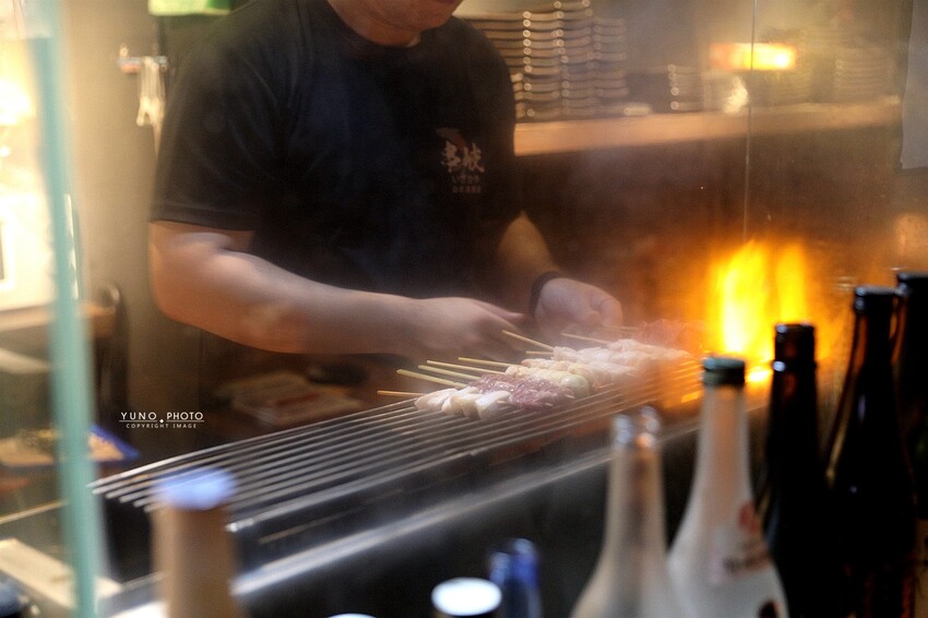 開到凌晨兩點的深夜食堂！身居巷弄卻人氣爆棚 沒預約吃不到｜串岐日式居酒屋【板橋江子翠串燒居酒屋】