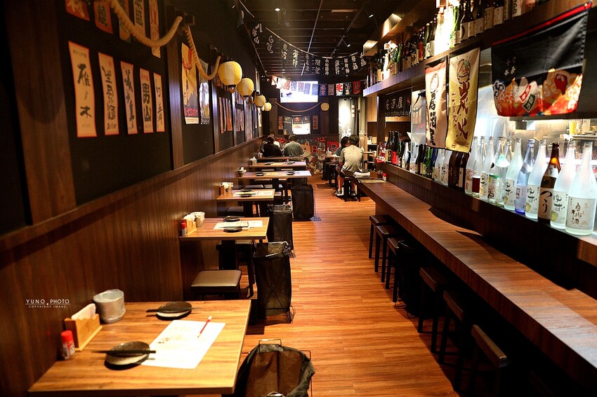 開到凌晨兩點的深夜食堂！身居巷弄卻人氣爆棚 沒預約吃不到｜串岐日式居酒屋【板橋江子翠串燒居酒屋】