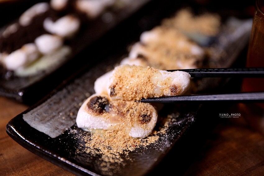 開到凌晨兩點的深夜食堂！身居巷弄卻人氣爆棚 沒預約吃不到｜串岐日式居酒屋【板橋江子翠串燒居酒屋】