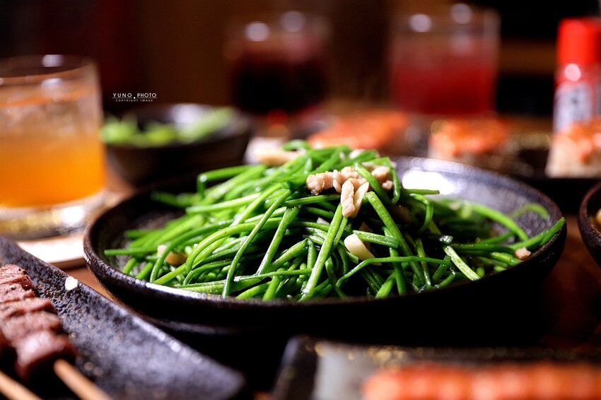 開到凌晨兩點的深夜食堂！身居巷弄卻人氣爆棚 沒預約吃不到｜串岐日式居酒屋【板橋江子翠串燒居酒屋】