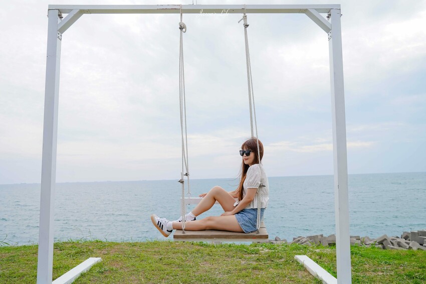 高雄市彌陀區【高雄彌陀|景點】愛琴海岸海景渡假農場。高雄彌陀海景景觀餐廳,不用跑恆春就有愛琴海,多種打卡藝術