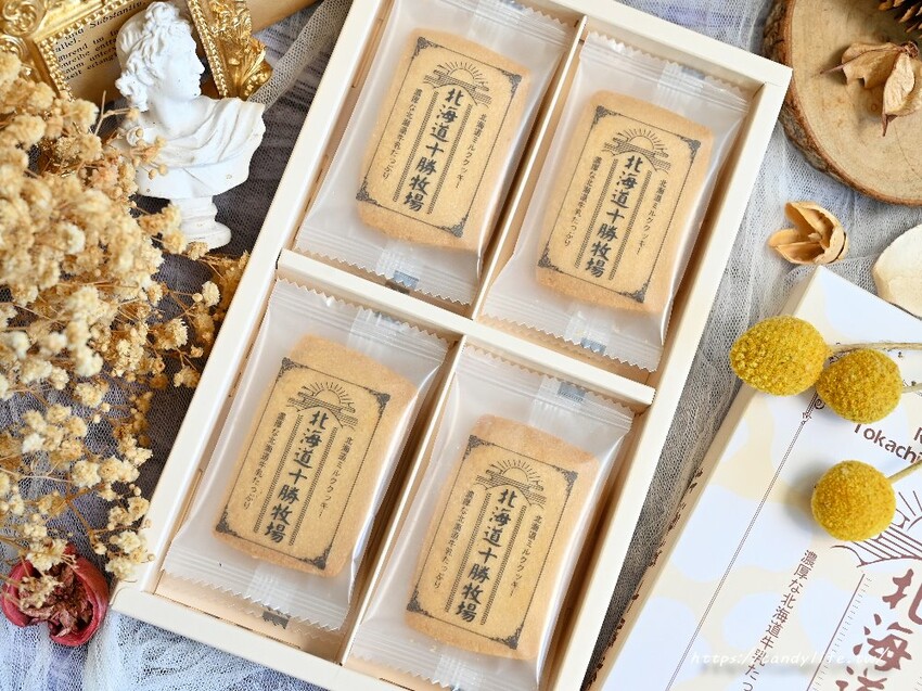 彰化超夯66 cheesecake進駐台中勤美誠品，主打20種口味北海道奶油三明治冰淇淋，還有招牌北海道起司蛋糕也買得到～