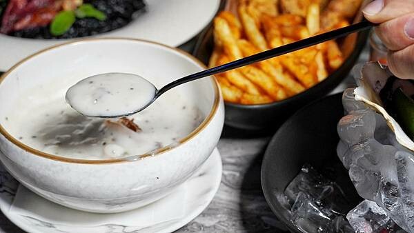 LINE_ALBUM_Luxy Vivid Bistro 餐酒館_230625_18.jpg