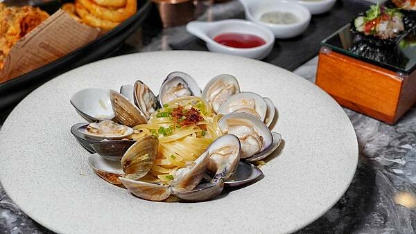 LINE_ALBUM_Luxy Vivid Bistro 餐酒館_230625_17.jpg