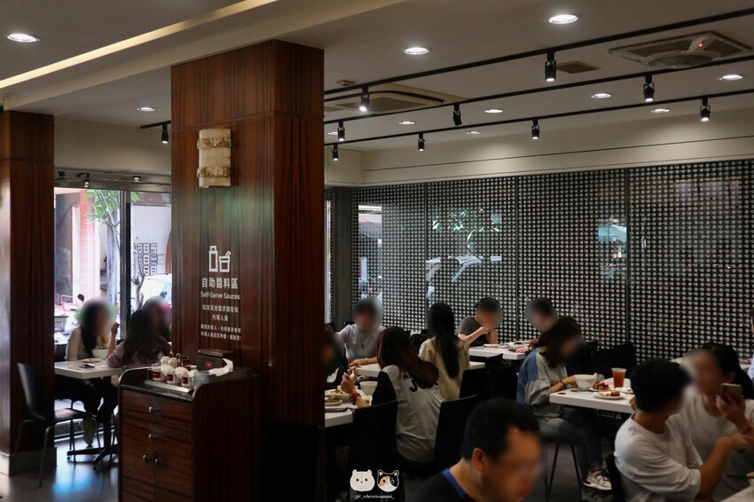 高雄美食推薦|聰明鴨肉店．近50年在地老店，家庭聚餐&商務招