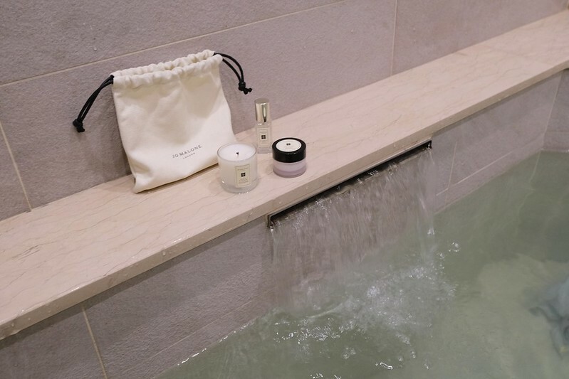 烏來溫泉會館，足立司拉 SLA ULAY30