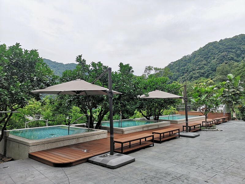 烏來溫泉會館，足立司拉 SLA ULAY66