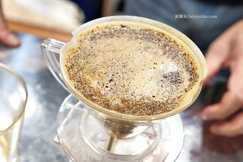 新開幕！一天只賣四小時，Google分數高達4.9、還沒開店就有客人在等候！