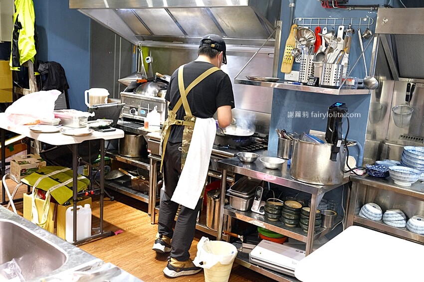 新開幕！一天只賣四小時，Google分數高達4.9、還沒開店就有客人在等候！