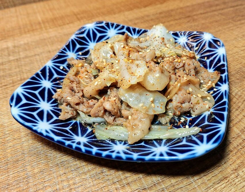 【美食】「潮月沙茶匠私房麵室・珈琲煎焙」沙茶乾拌麵、手沖咖啡