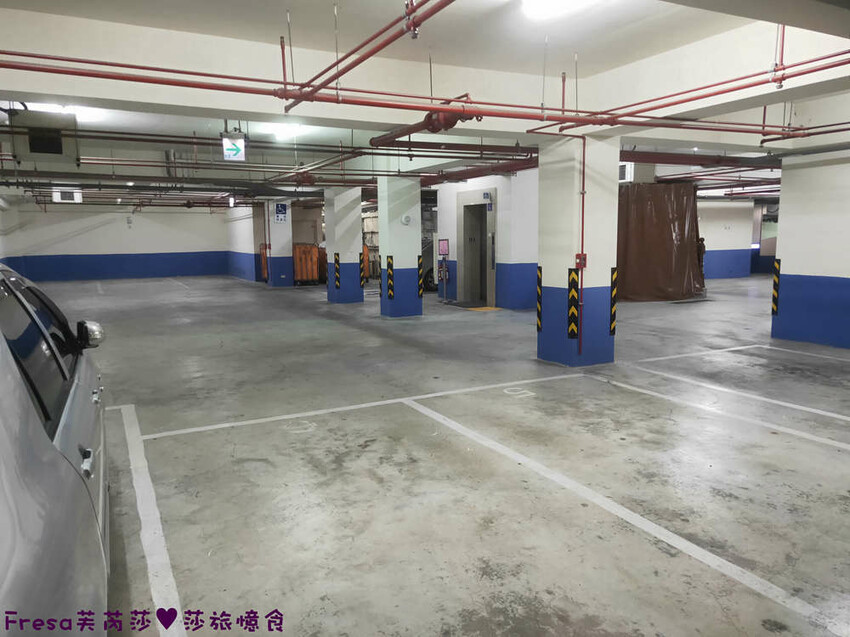 南投住宿【集集鐵道行旅】集集火車站旁質感飯店火車元素.超大寬敞房型山景視野超棒│泡麵餅乾宵夜吃到飽│集集飯店 - Fresa芙芮莎♥莎旅憶食