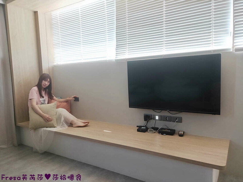 南投住宿【集集鐵道行旅】集集火車站旁質感飯店火車元素.超大寬敞房型山景視野超棒│泡麵餅乾宵夜吃到飽│集集飯店 - Fresa芙芮莎♥莎旅憶食
