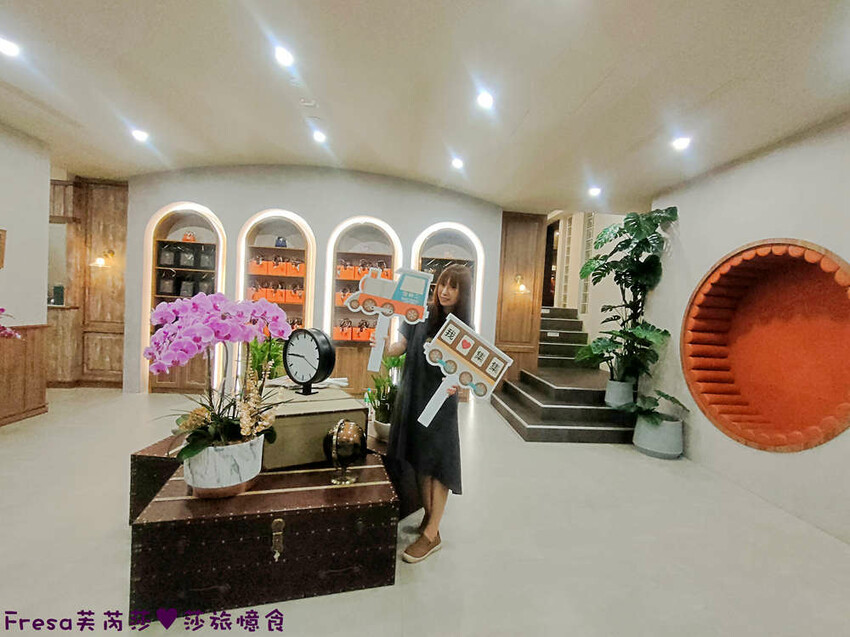 南投住宿【集集鐵道行旅】集集火車站旁質感飯店火車元素.超大寬敞房型山景視野超棒│泡麵餅乾宵夜吃到飽│集集飯店 - Fresa芙芮莎♥莎旅憶食