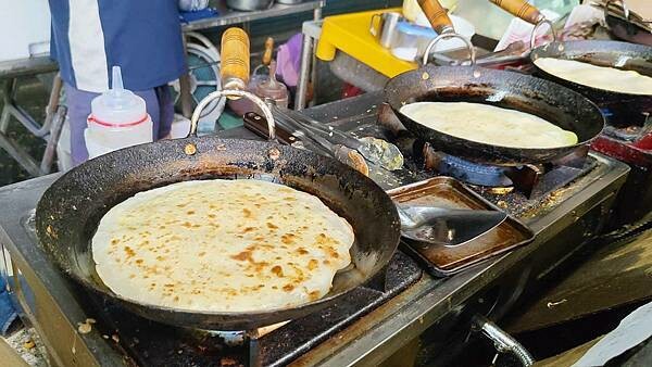 蛋漿大學｜現點現煎，要等半小時以上才能吃到的手工蛋餅