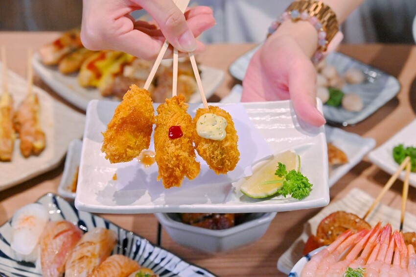 台中勤美新開幕台中勤美居酒屋 豪華海鮮丼飯 日式關東煮 串燒都推薦/百川酒場