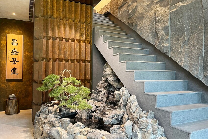 台中隱藏版茶藝館,品茗採預約制,全程由專業茶藝師服務,感受獨特的茶席文化