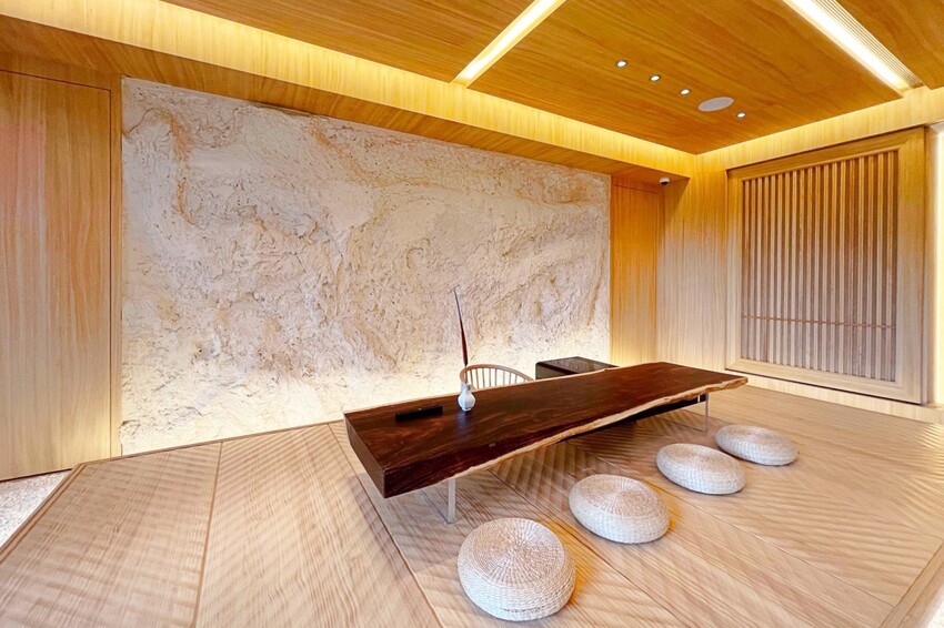 台中隱藏版茶藝館,品茗採預約制,全程由專業茶藝師服務,感受獨特的茶席文化