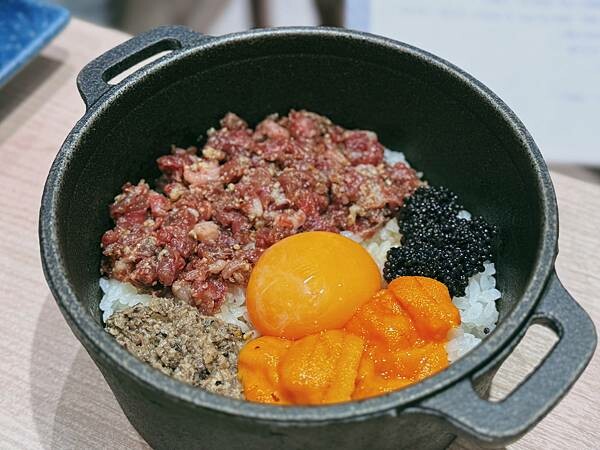 台北市中山區中山區美食------自己烤大優惠的Luigi路易奇電力公司(中山第一電廠)