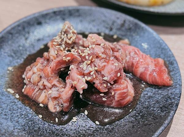 台北市中山區中山區美食------自己烤大優惠的Luigi路易奇電力公司(中山第一電廠)