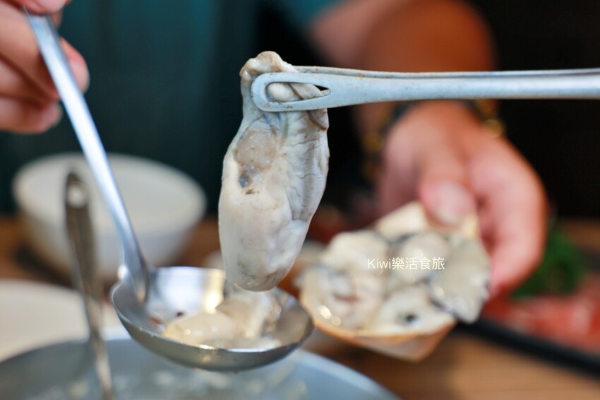 火鍋世家彰化二代尊爵店︱彰化市美食火鍋超浮誇系綜合牛大胃王鍋超澎湃30盎司大嗑全牛拼盤、父親節限定開背